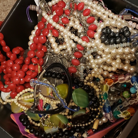 Jewelry - Vintage to Now Jewelry lot 1 pound